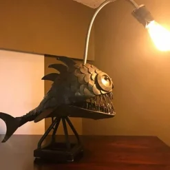 Comfort u0026 Style Beleuchtung-Anglerfisch-Schreibtischlampe – Kreatives Eisen-Dekorlicht