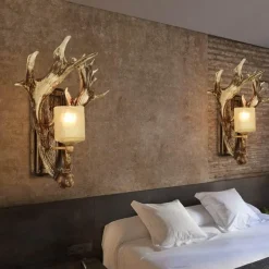 Willow u0026 Whim Beleuchtung-Antique Wooden Antler Wall Light - Rustic Home Decor