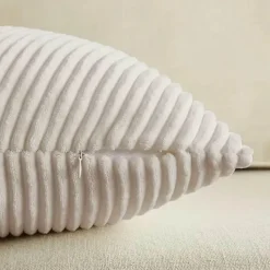 The Finishing Touch Wohndeko-Arlo Kissenbezug – gemütlicher, gerippter, dekorativer Kissenbezug