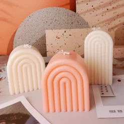 Tom Wohndeko-Aromara Arched Soy Scented Candle – Freesia, Rose & Wild Bluebell