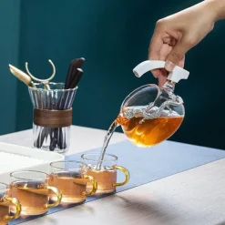 Brew Bliss Küche & Esszimmer-Astronaut Aroma Automatische Teekanne – Teekanne mit Sieb für Weltraumliebhaber