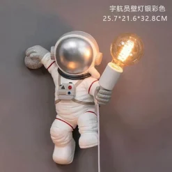 Comfort u0026 Style Beleuchtung-Astronaut Table Lamp - Minimal Resin Design