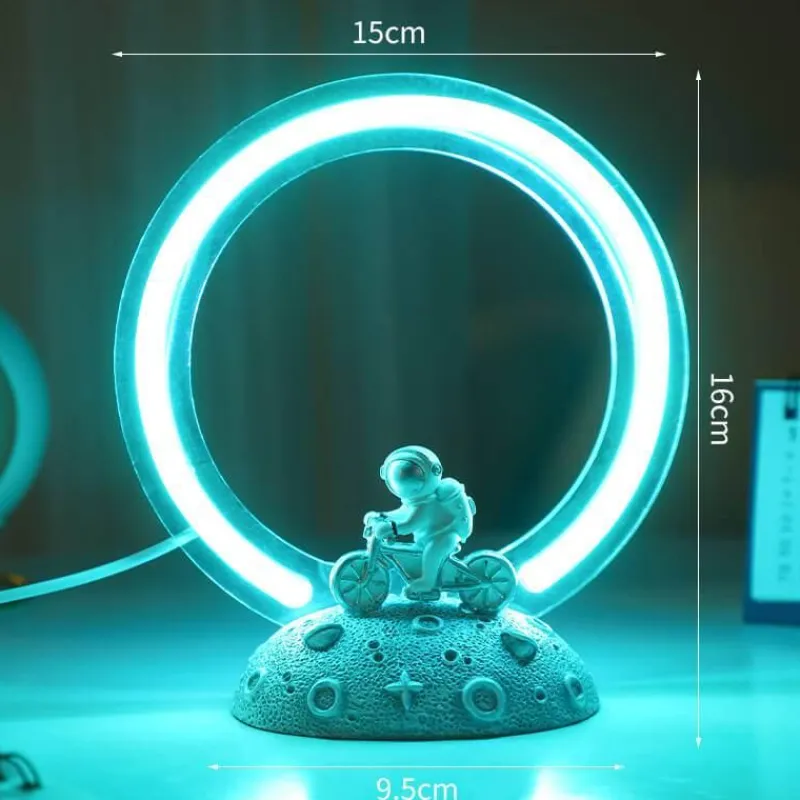 Bright Accents Beleuchtung-Astronauten-Fahrrad-Nachtlicht – Weltraum-Dekor