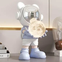 The Light Loft Beleuchtung-Astronauten-Mond-Tischlampe – Nachtlicht mit Weltraummotiv