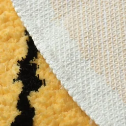 Tom Wohndeko-Bananova Banana Bath Mat – Tufted Anti-Skid Playful Area Rug