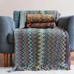 Snug u0026 Soft Bettzeug-Überwurfdecke im Bohemian-Stil mit Streifenmuster – gemütliche Tagesdecke mit Quasten für Sofa oder Bett