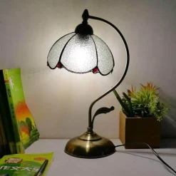 Bright Accents Beleuchtung-Böhmische Rosen-Tischlampe – floraler Wohndekor-Akzent