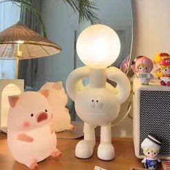 Bright Accents Beleuchtung-Bigfoot Schreibtischlampe - Einzigartige Sasquatch Resin Tischleuchte