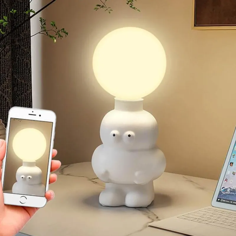 Bright Accents Beleuchtung-Bigfoot Schreibtischlampe - Einzigartige Sasquatch Resin Tischleuchte