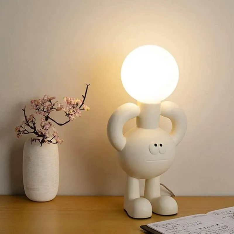 Bright Accents Beleuchtung-Bigfoot Schreibtischlampe - Einzigartige Sasquatch Resin Tischleuchte