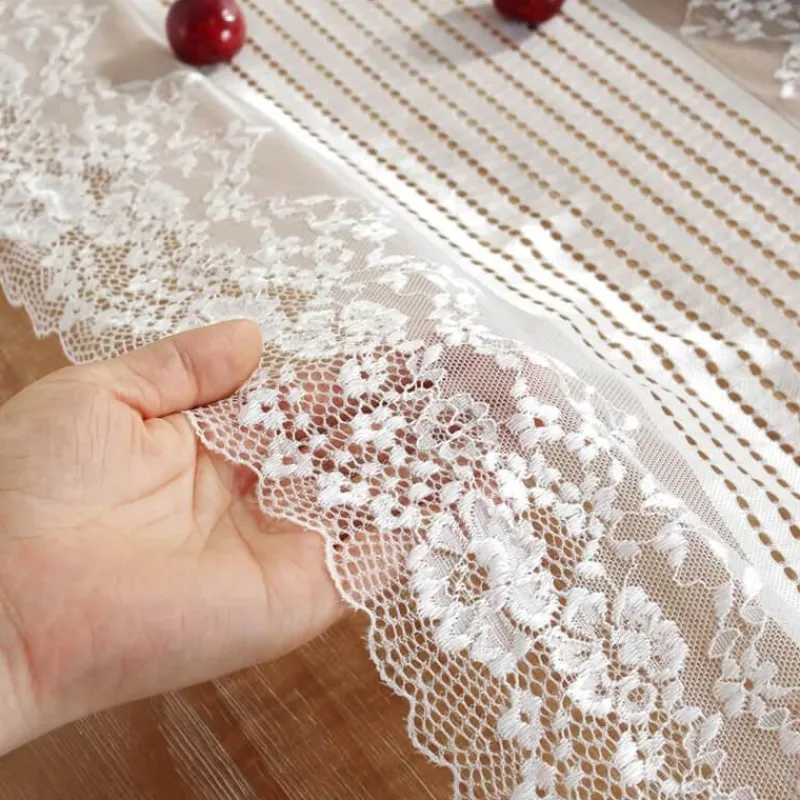 Fine Table Threads Küche & Esszimmer-Boho Floral Makramee Tischläufer - Schickes Tafelaufsatz Dekor