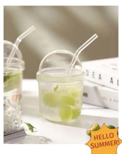 Plates u0026 More Küche & Esszimmer-Borosilikatglasbecher mit Deckel und Strohhalm – vertikal gestreifte Kaffeetasse