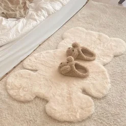 Warm Weaves Boden & Teppiche-Bärenteppich – Gemütliches Tierdekor für Ihr Zuhause