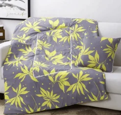 Plush Perch Bettzeug-Bunte Cartoon-Kissendecke - 2-in-1-Plüschüberwurf