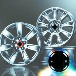 Wild u0026 Free Gear Autozubehör|Automobilindustrie-Bunte LED Solar Reifenkappenleuchten - Helles Autozubehör