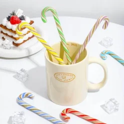 Plates u0026 More Küche & Esszimmer-Bunter Weihnachtslöffel mit langem Griff – Kreativer Rührstab aus Glas für Saft, Kaffee und Kuchen