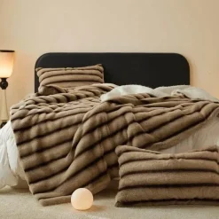 Cozy Haven Bettzeug-Carlo Decke – Kuschelweiche Überwurfdecke