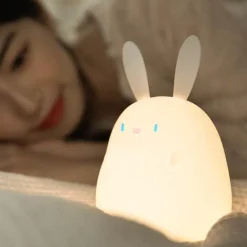 Bright Accents Beleuchtung-Cartoon Kaninchen Nachtlicht - Silikon Kinderlampe