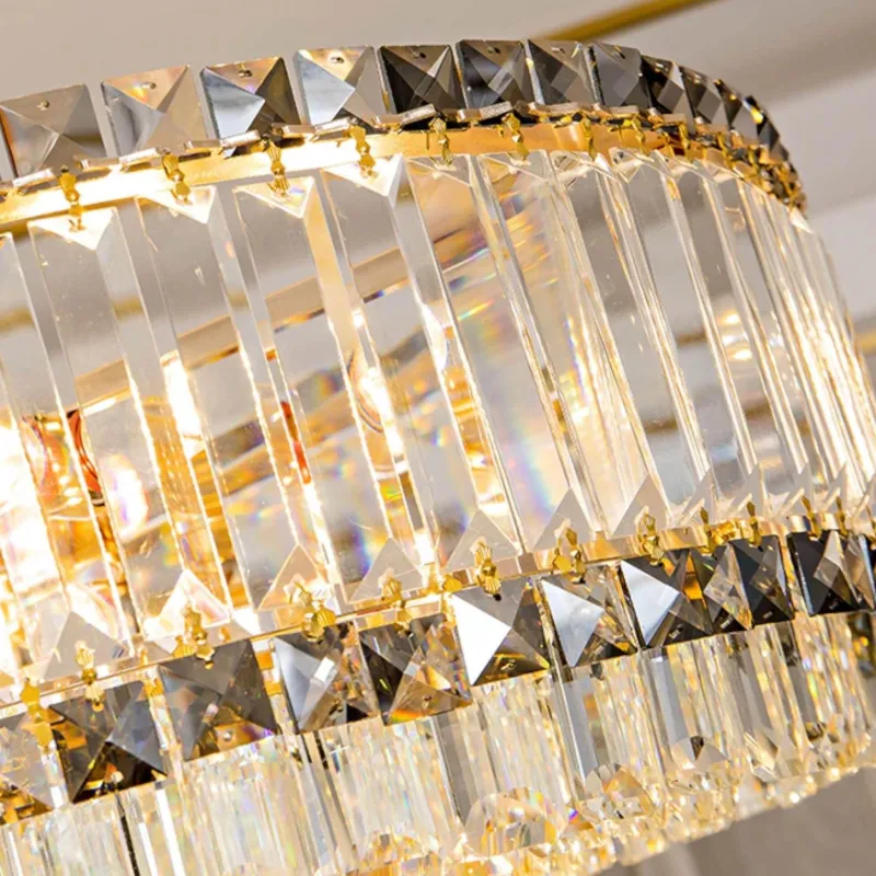 Decor Beleuchtung-Clara Kronleuchter – Elegante moderne Leuchte