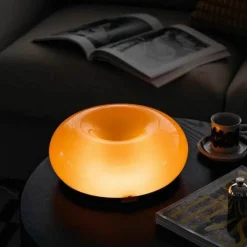 The Light Loft Beleuchtung-Donut-Tischlampe – Süße, von Desserts inspirierte Beleuchtung