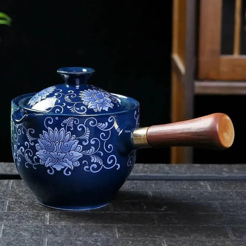 Brew Bliss Küche & Esszimmer-Drehbare Keramik-Teekanne – Traditionelles Harmony-Design