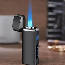 The Outdoor Vault Outdoor-Artikel|Heimwerkzeuge-Dreiflammiges USB-Taschenfeuerzeug – winddichtes, wiederaufladbares Jet-Feuerzeug