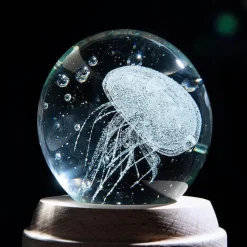 Accent Haven Wohndeko-3D-Skulptur mit leuchtender Qualle – dekoratives Ozean-Kunst-Ornament