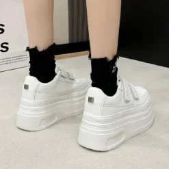 Damen Wilderness Haven Damenschuhe-Dynamic Height Boost Plateauschuhe – Stilvolles Elevation-Schuhwerk