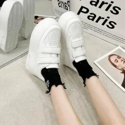 Damen Wilderness Haven Damenschuhe-Dynamic Height Boost Plateauschuhe – Stilvolles Elevation-Schuhwerk