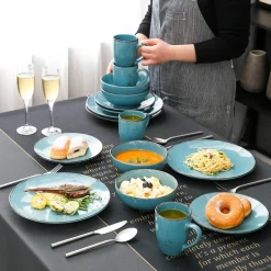 Elegance at the Table Küche & Esszimmer-Edles Tafelservice aus Porzellan – Stilvolles Tafelservice