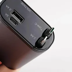 Wild u0026 Free Gear Autozubehör|Automobilindustrie-Einziehbares 4-in-1-Autoladegerät mit Schnellladefunktion