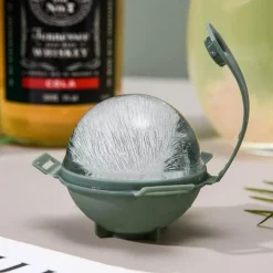 The Cozy Mug Küche & Esszimmer-Eiswürfelbereiter mit großer Kugel - Eisballform