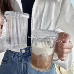 Plates u0026 More Küche & Esszimmer-Eleganter Glasbecher mit Strohhalm – Kaffee-/Teegeschenk im japanischen Stil