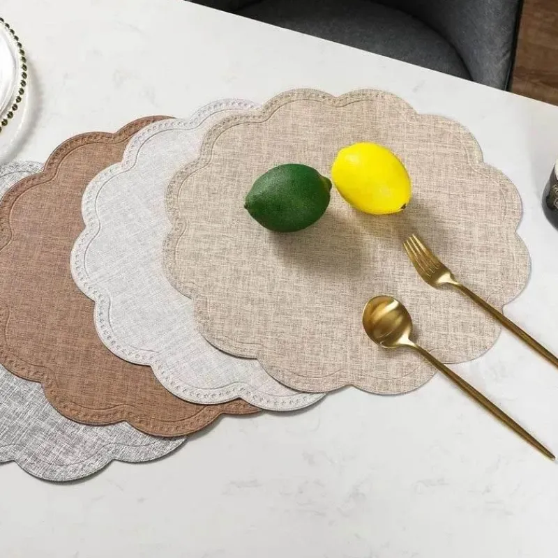 Plates u0026 More Küche & Esszimmer-Elegantes Weihnachts-Tischset-Untersetzer-Set – Weihnachts-Esszimmerdekor