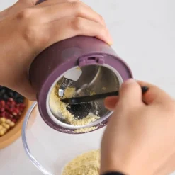 The Cozy Mug Küche & Esszimmer-Elektrische Mini-Kaffeemühle – Leistungsstarke Bohnenmühle