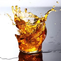 Cup Couture Küche & Esszimmer-Eris Twisted Motion Becher