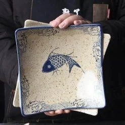 Elegance at the Table Küche & Esszimmer-Essteller-Set mit japanischem Fischdruck – einzigartiges Keramikgeschirr