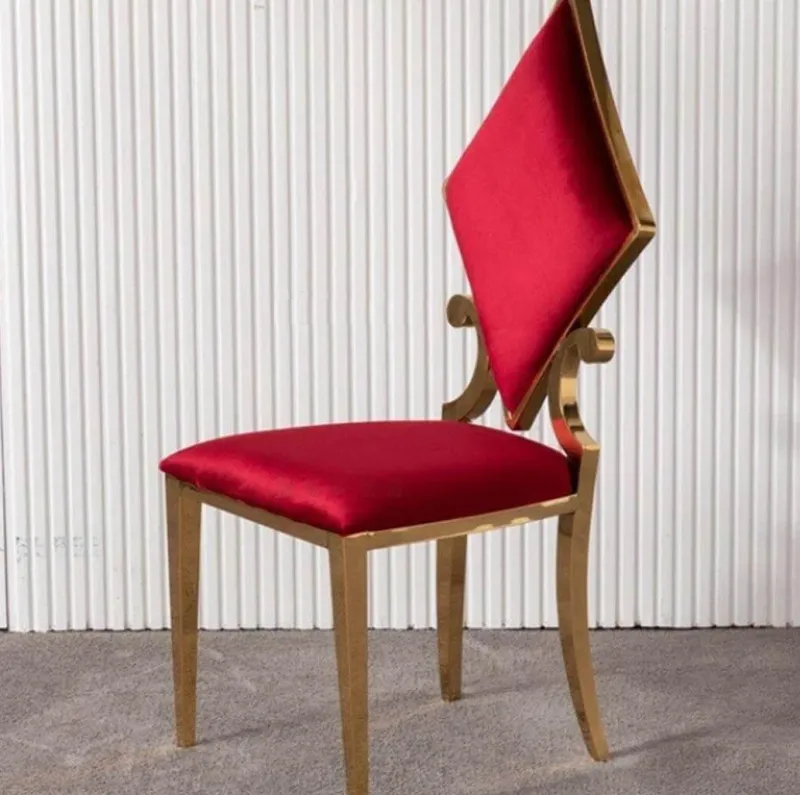 Cozy Living Möbel-Esszimmerstuhl aus Edelstahl – Luxuriöses Spielkartendesign