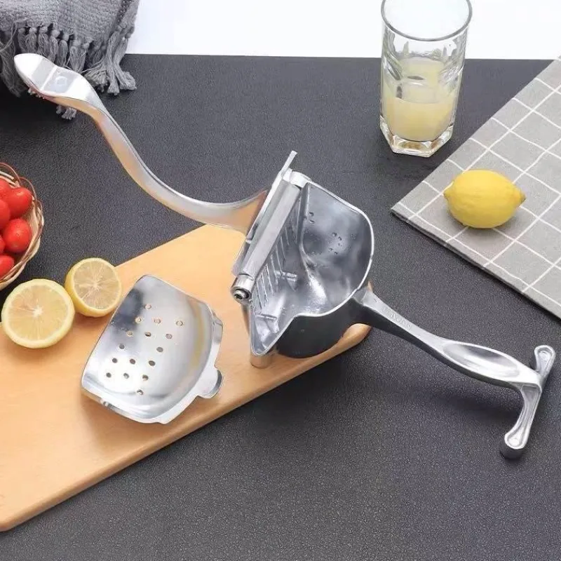 The Culinary Kit Küche & Esszimmer-Extra großer manueller Entsafter aus Edelstahl – Hochleistungs-Obstpresse