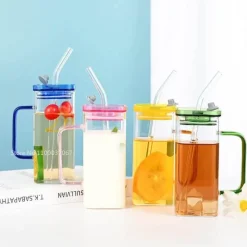 Plates u0026 More Küche & Esszimmer-Farbige Glasbecher mit Strohhalm – Lustiges Trinkgeschirr-Set
