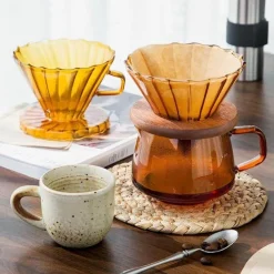 The Cozy Mug Küche & Esszimmer-Filterkaffeekanne und Tassenset – Zubehör für die Einzelportion-Kaffeezubereitung