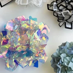 The Light Loft Beleuchtung-Florale Tischlampe – Romantische Akzentbeleuchtung mit Blütenblättern