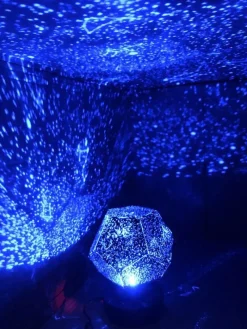 Comfort u0026 Style Beleuchtung-Galaxie-Nachtlichtprojektor – Sternen- und Planetarium-Lichtshow