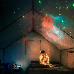 The Gilded Nest Beleuchtung-Galaxy Astronaut Night Light Room Projector