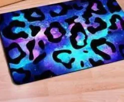 Tranquil Waters Boden & Teppiche|Badezimmer-Galaxy Space Leopard Willkommensmatte - Stilvoller Wohndekor-Teppich