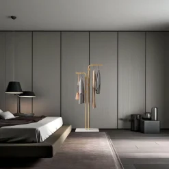 The Lounge Loft Möbel-Garderobenständer „Claude“ – Stilvoller Garderobenständer für den Eingangsbereich