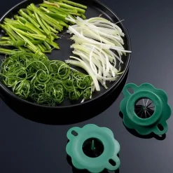 The Culinary Kit Küche & Esszimmer-Gemüseschneider „Blossom“ – Einfacher Schneider für die schnelle Essenszubereitung