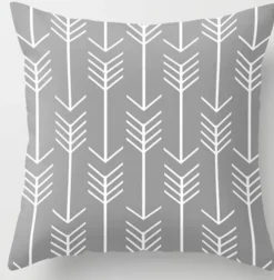 Plush Perch Bettzeug-Geometrische Dreieck-Kissenbezüge - Dekorative Kissen mit unregelmäßigem Muster