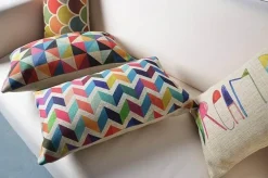 Plush Perch Bettzeug-Geometrischer bunter Lumbar Kissenbezug - Dekorative Kissenhülle