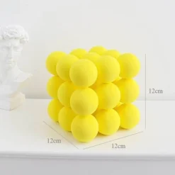 The Gilded Nest Wohndeko-Geometrisches Kugeldekor – Minimalistischer Akzent für Ihr Zuhause